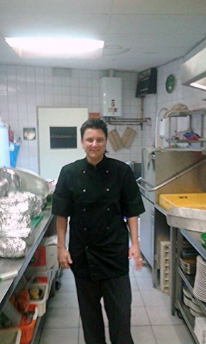 Therese Klompenhouwer: Prinzessin in der Küche; Königin am Billard