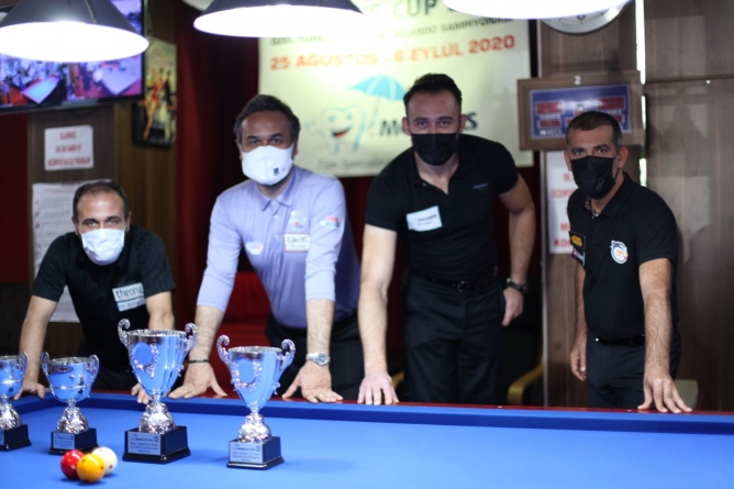 GOP Bilardo Megadiş Cup şampiyonu Tayfun Taşdemir